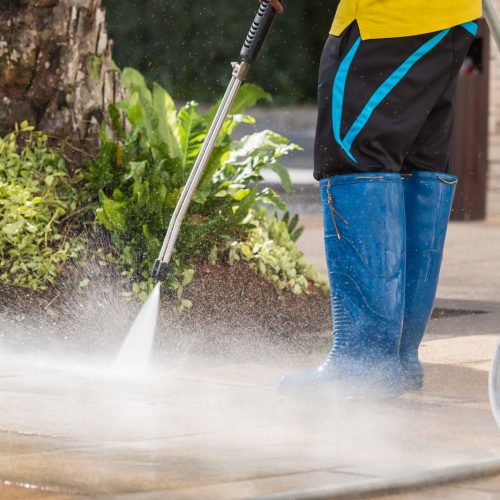 Pressure-Washing-vs-Power-Washing-Gainesville-FL-by-All-Clean